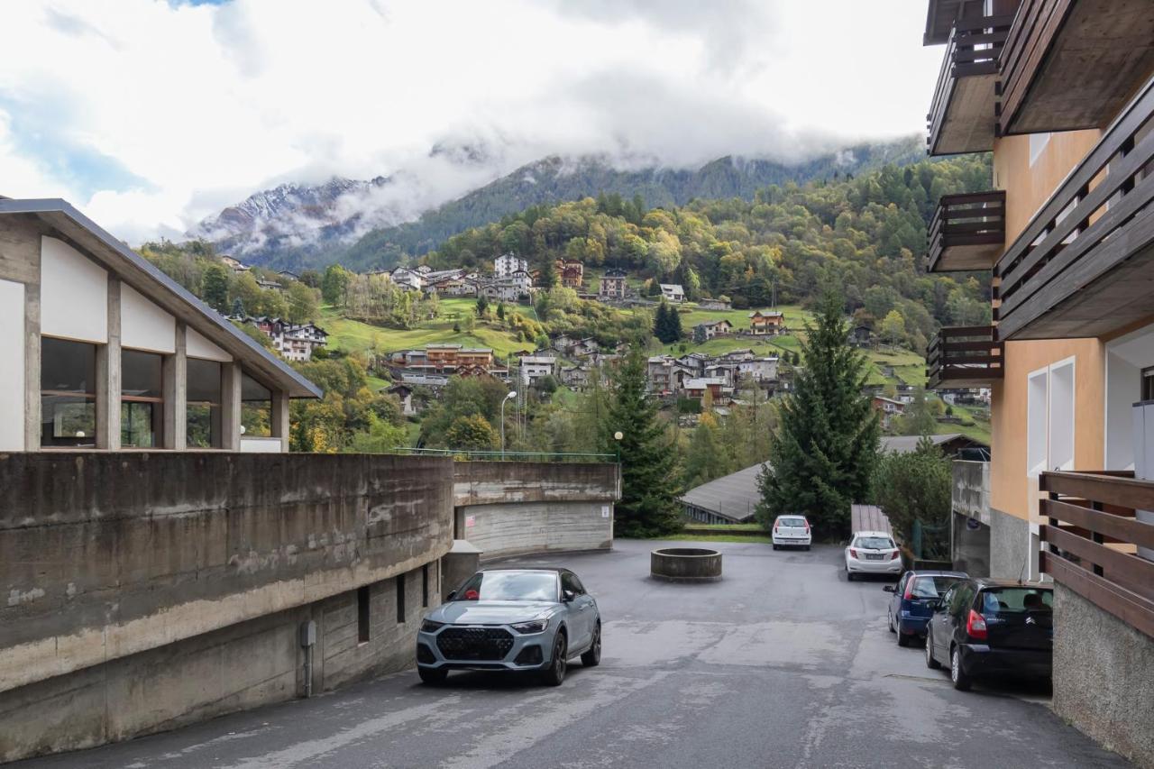 Ihost Flat - Valmalenco Centro Apartment คีเอซา อิน วัลมาเลนโก ภายนอก รูปภาพ